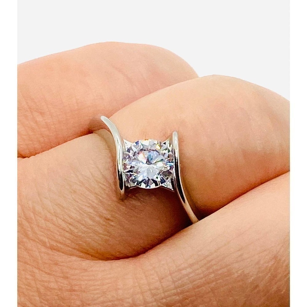 Ring Fashion CZ Semi Mount Size 7.5